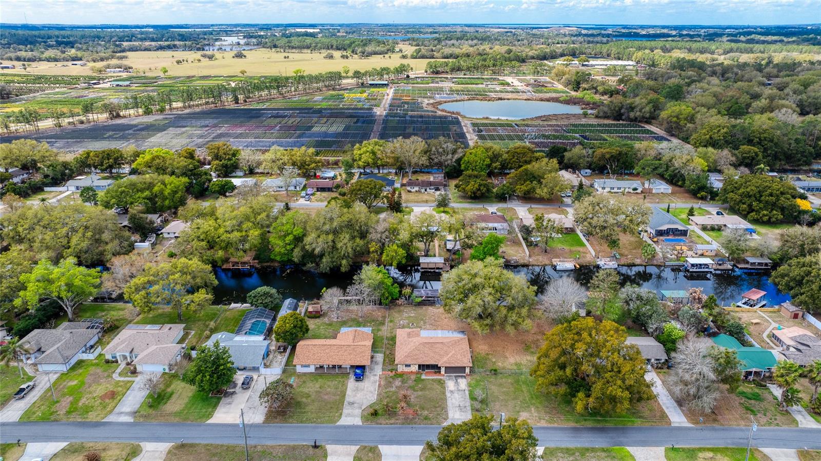 Image 7 of 28 For 27727 Lois Drive