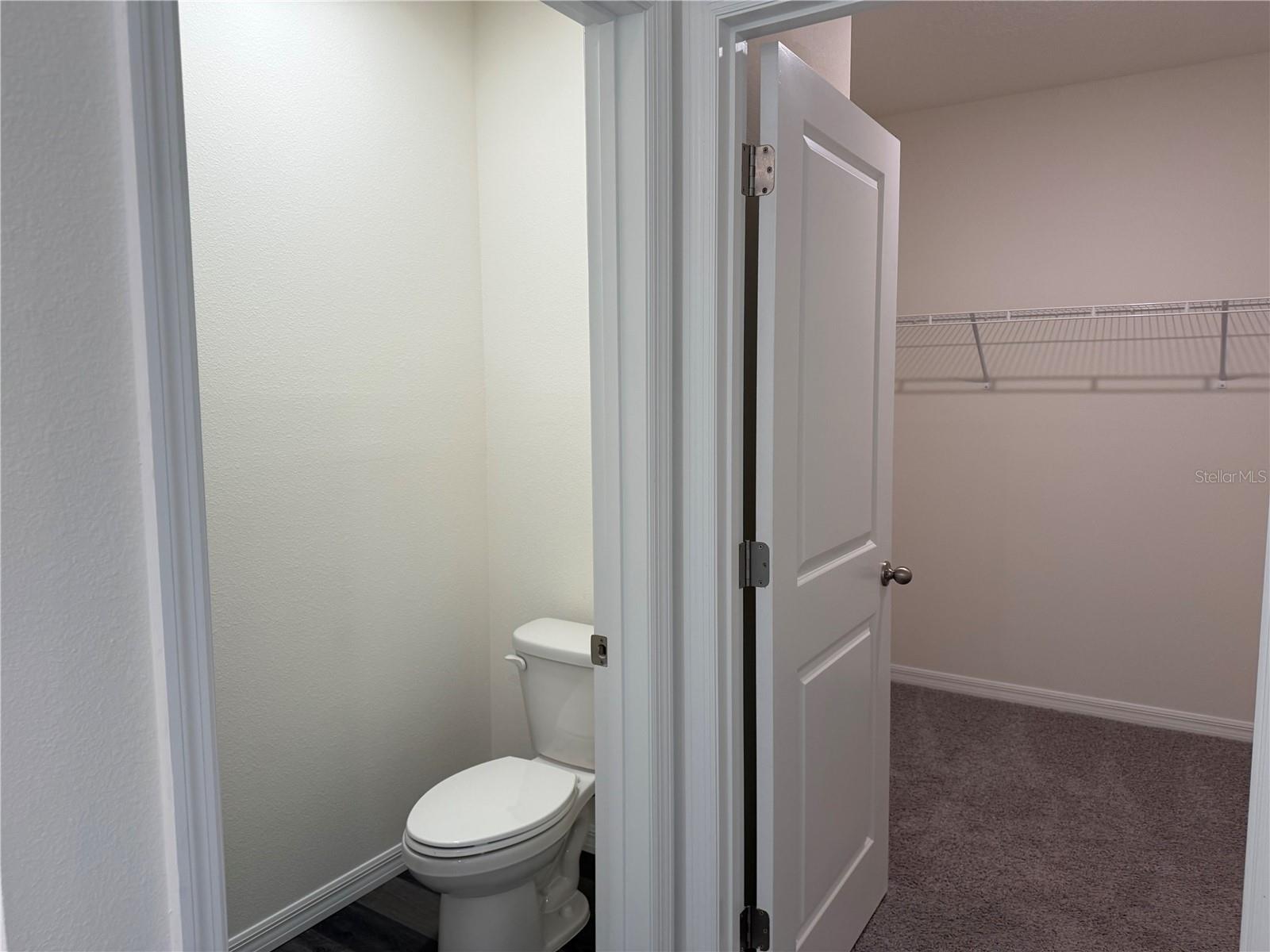 Image 21 of 30 For 1043 Morfontaine Street