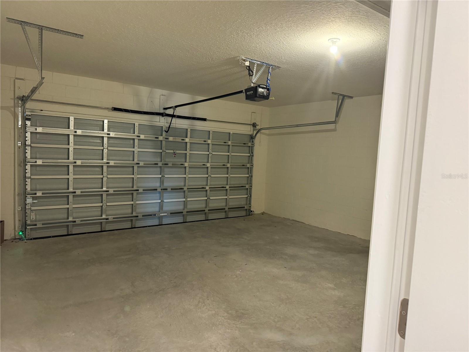 Image 28 of 30 For 1043 Morfontaine Street