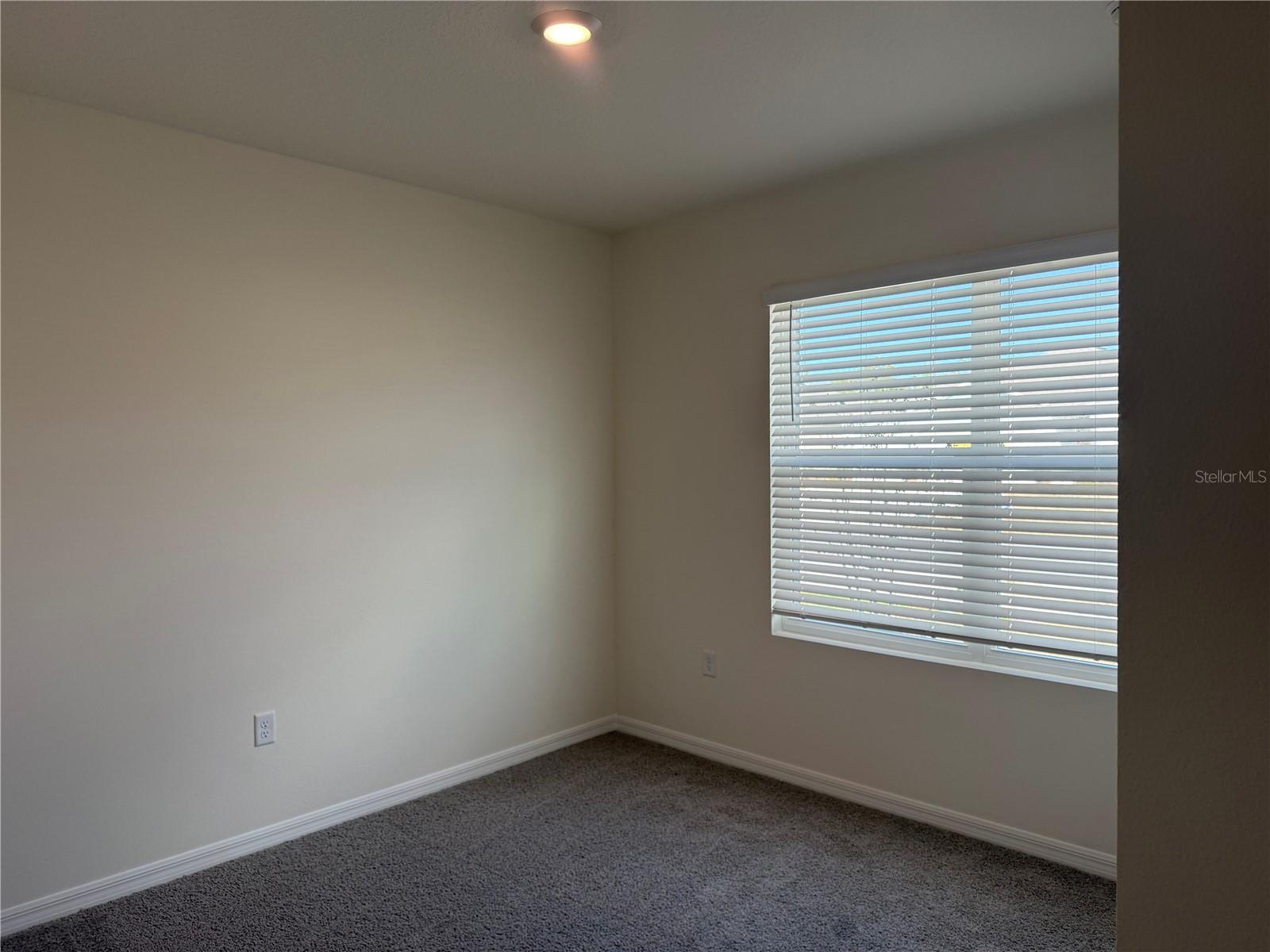 Image 4 of 30 For 1043 Morfontaine Street