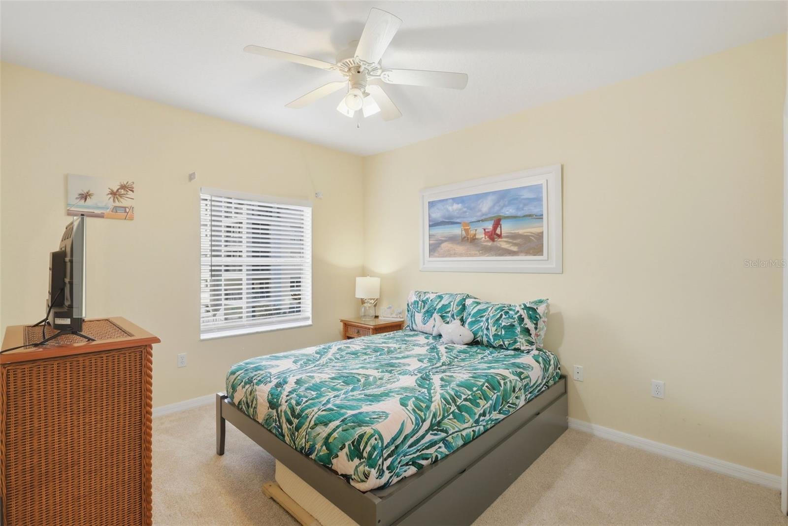 Image 27 of 37 For 5300 Atlantic Avenue 8-407