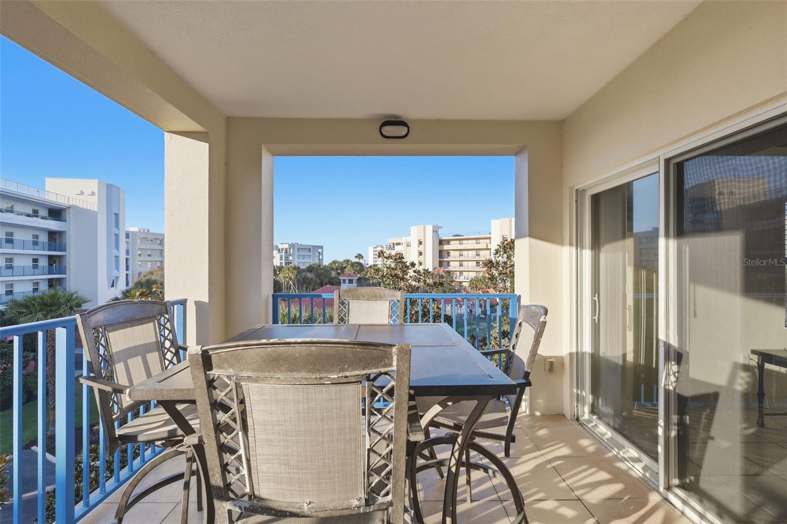 Image 30 of 37 For 5300 Atlantic Avenue 8-407