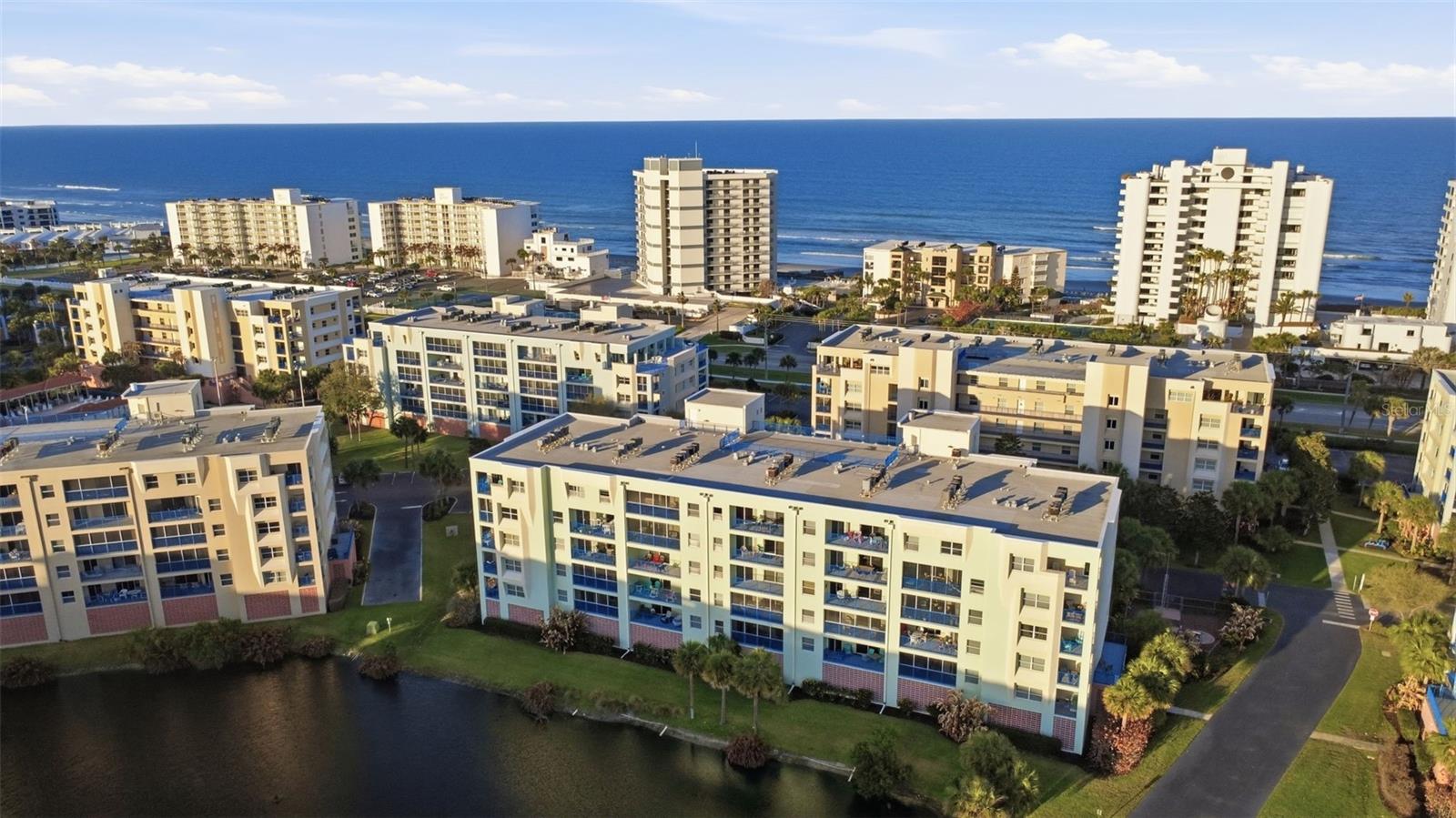 Image 36 of 37 For 5300 Atlantic Avenue 8-407