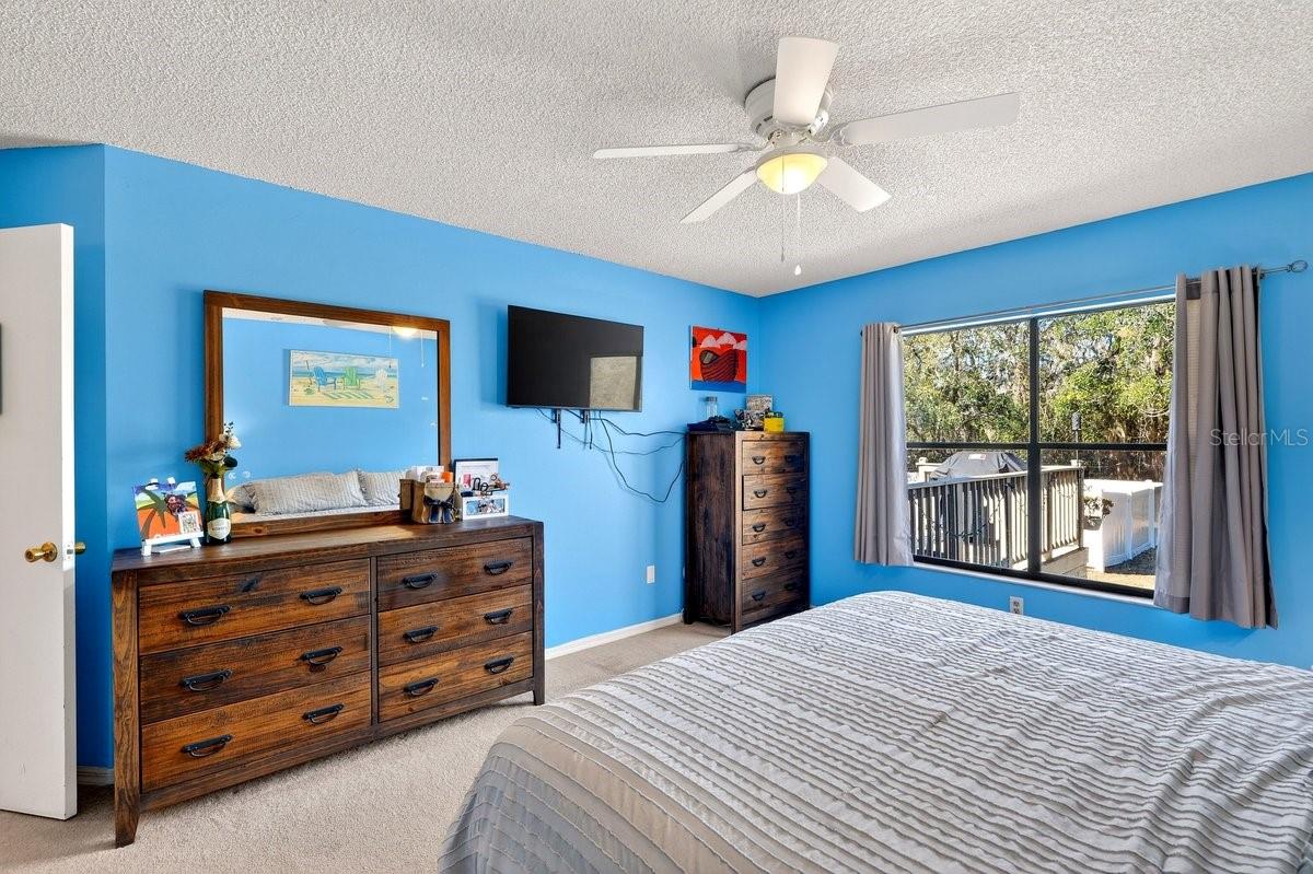 Image 13 of 45 For 3044 Yorkshire Drive