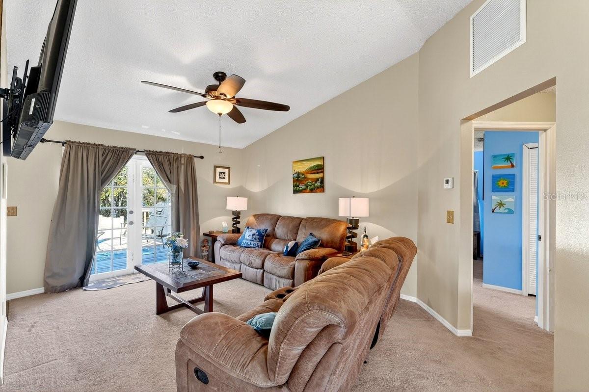 Image 2 of 45 For 3044 Yorkshire Drive