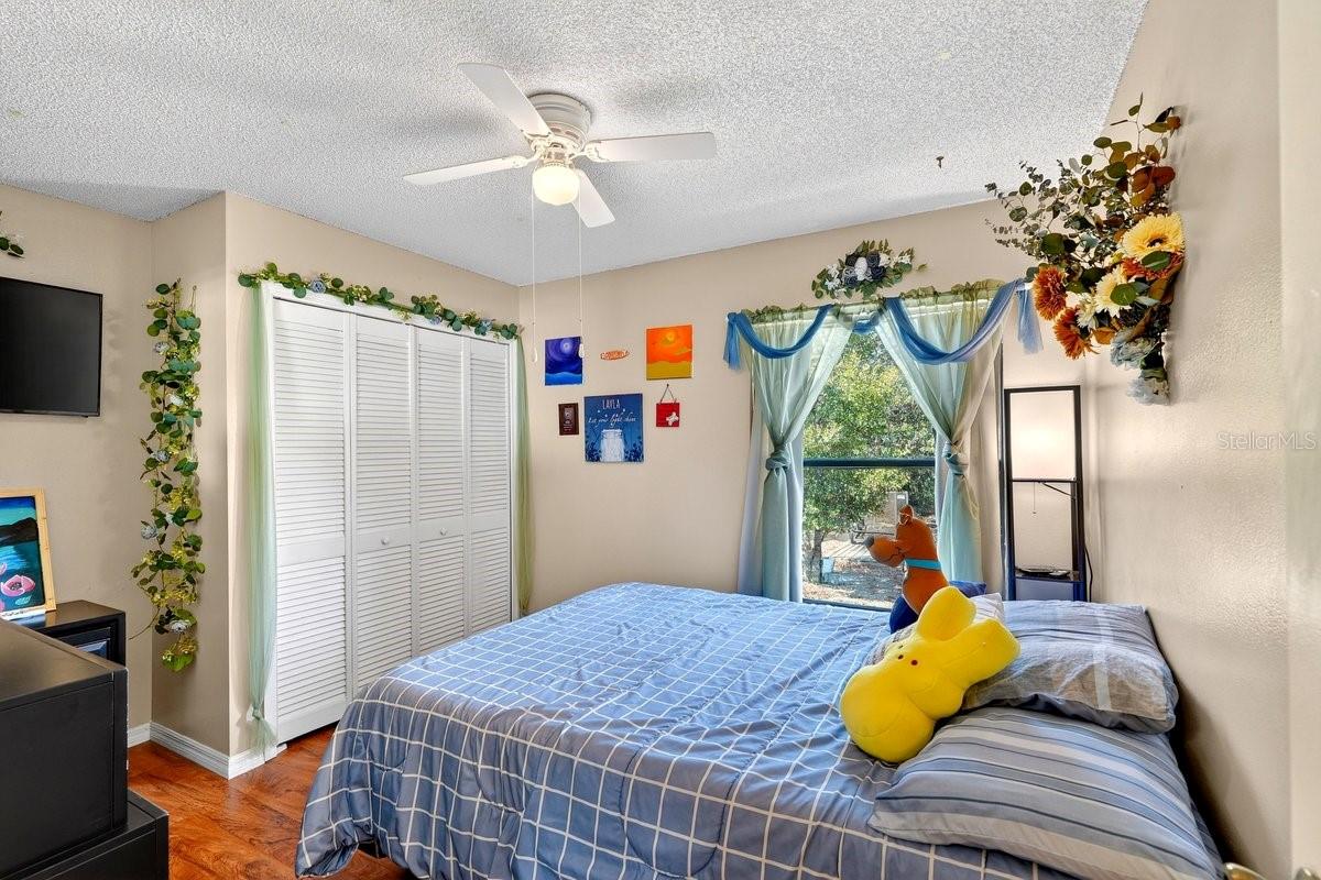 Image 22 of 45 For 3044 Yorkshire Drive