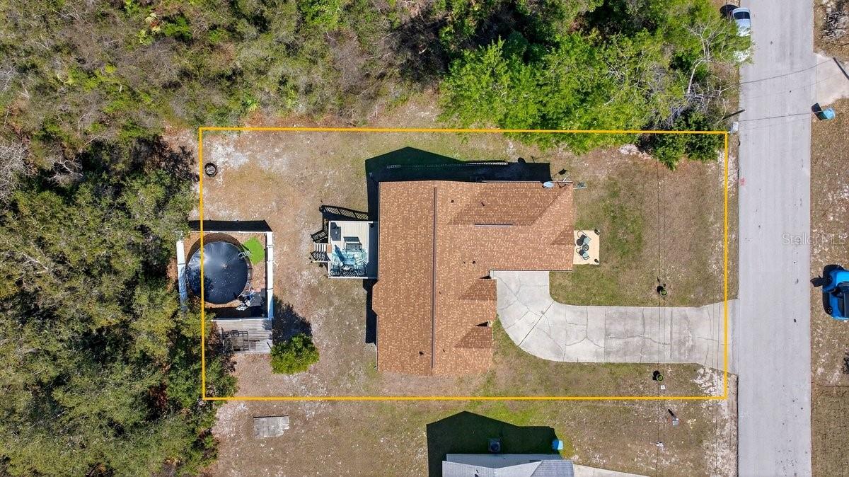 Image 26 of 45 For 3044 Yorkshire Drive