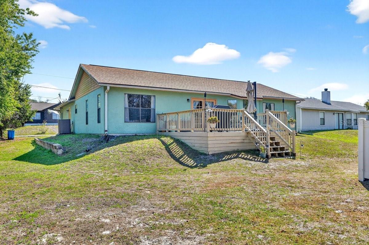 Image 41 of 45 For 3044 Yorkshire Drive