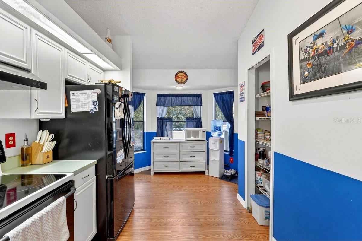 Image 9 of 45 For 3044 Yorkshire Drive