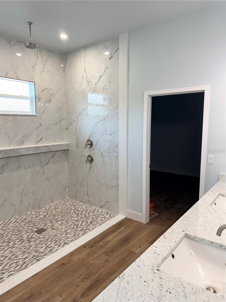 Image 8 of 21 For 1623 Magnolia Avenue