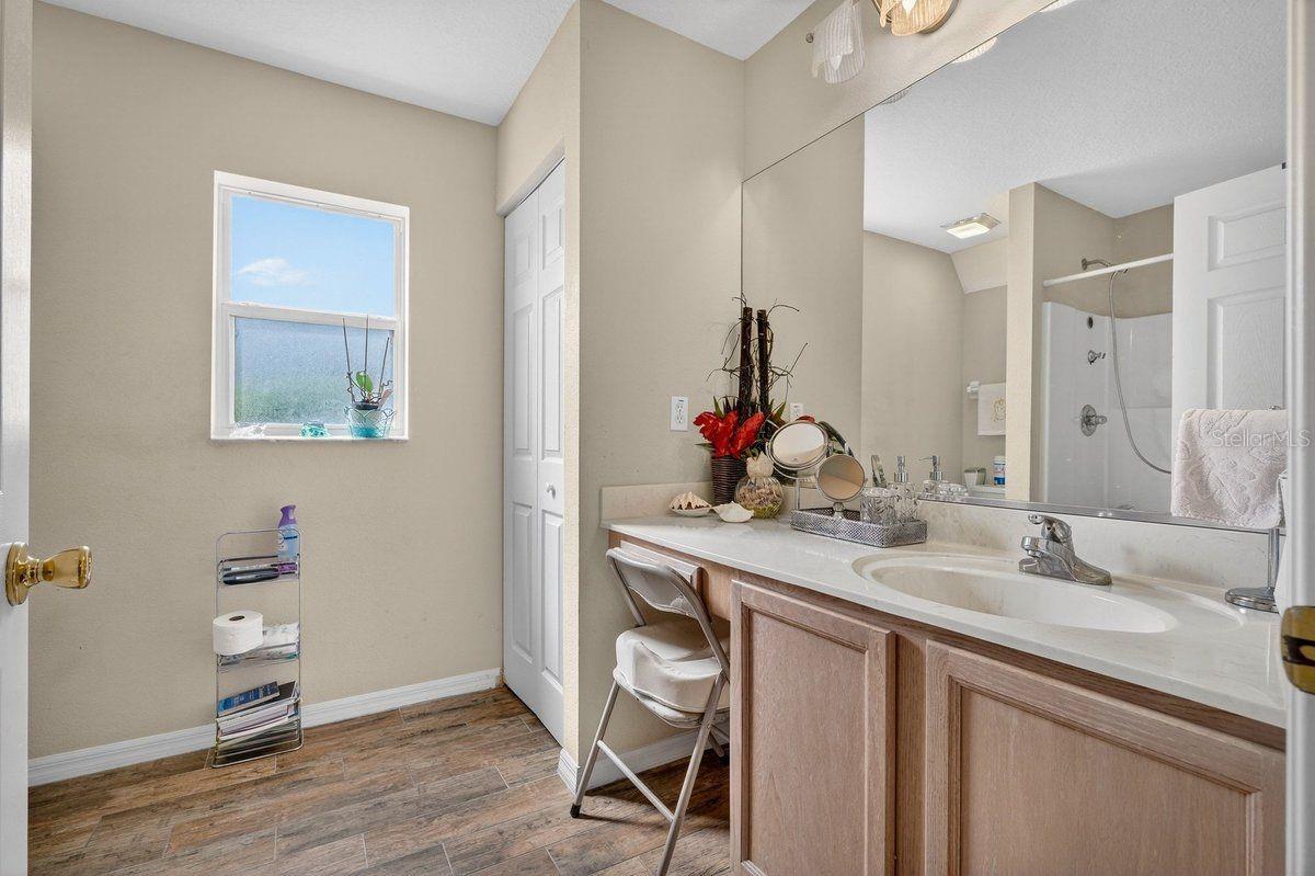 Image 17 of 47 For 26 Pacific Drive