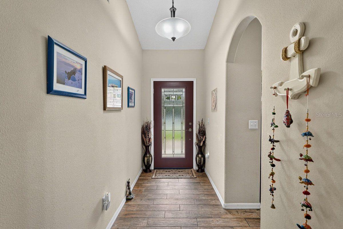 Image 28 of 47 For 26 Pacific Drive