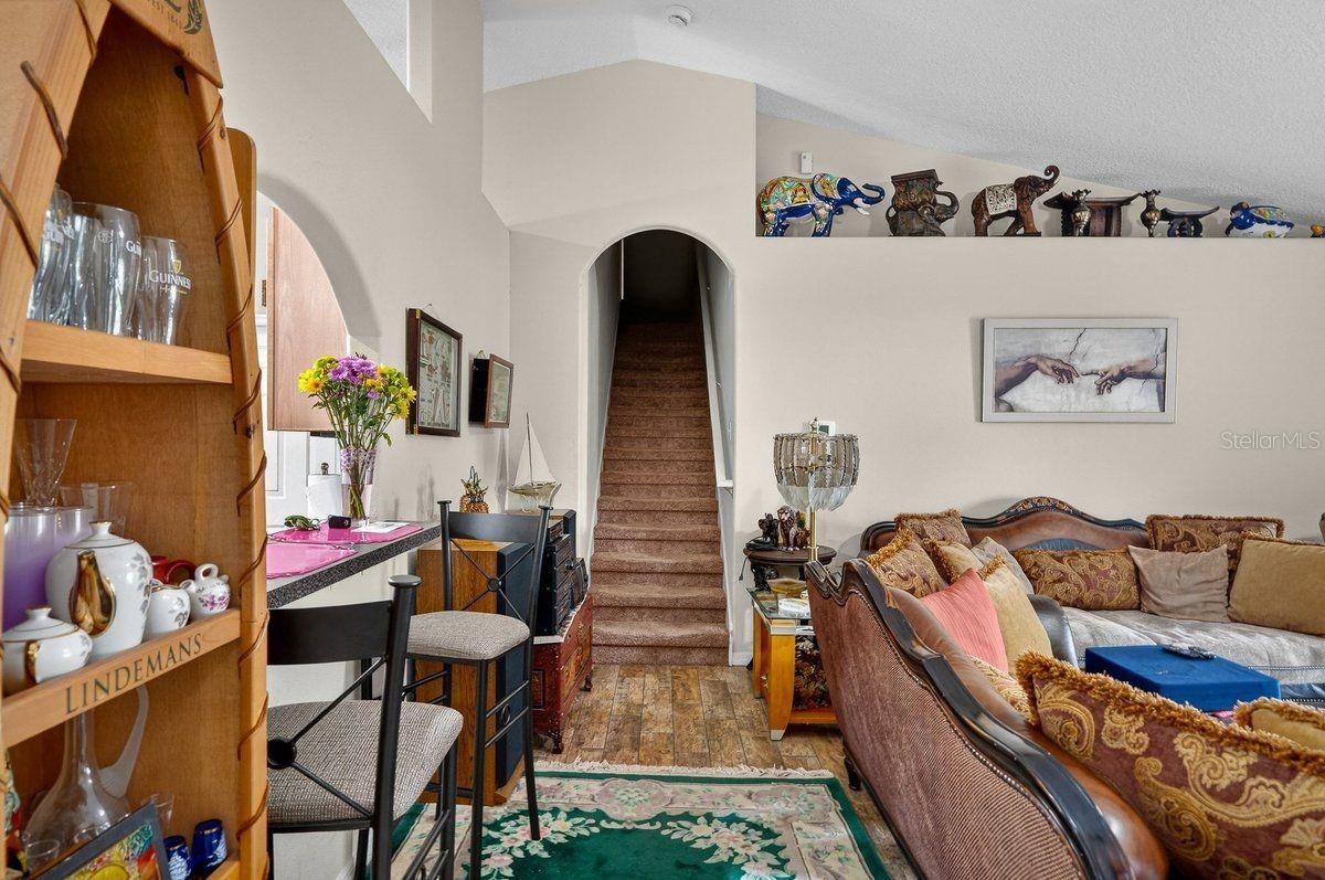 Image 9 of 47 For 26 Pacific Drive