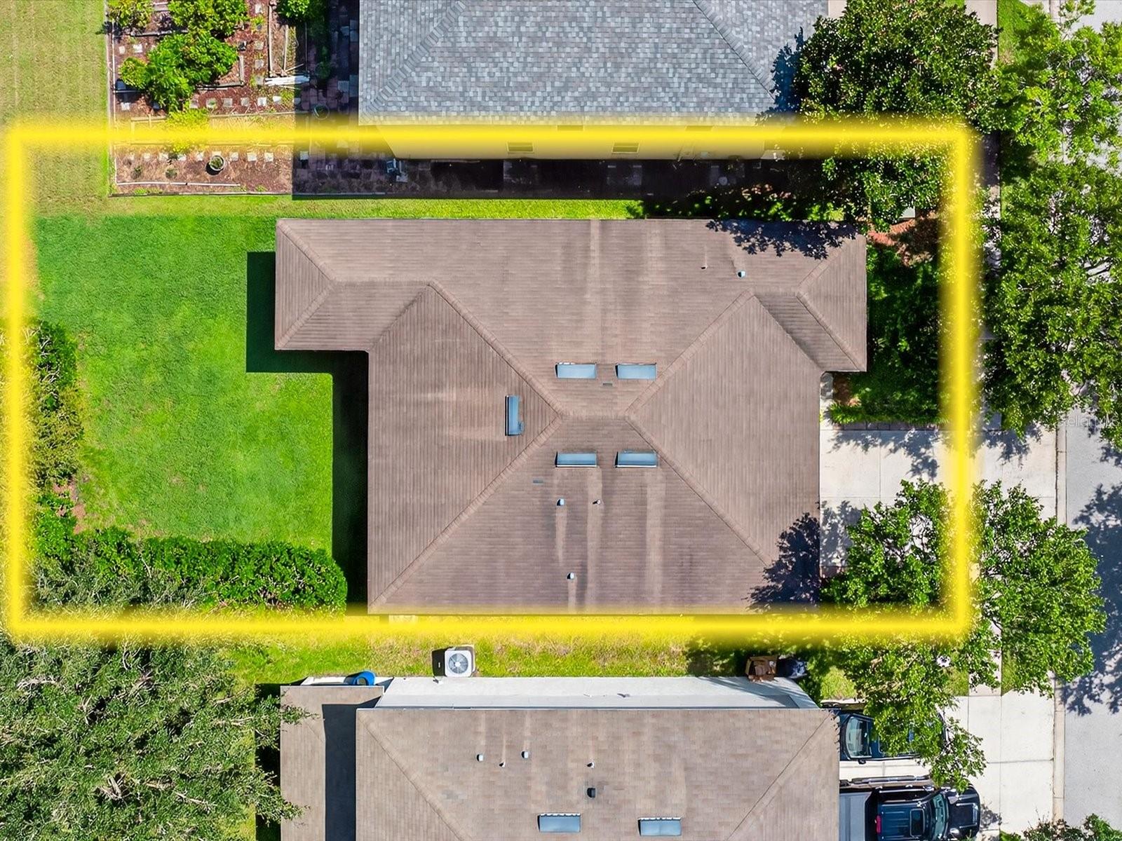 Image 24 of 30 For 535 Aeolian Drive