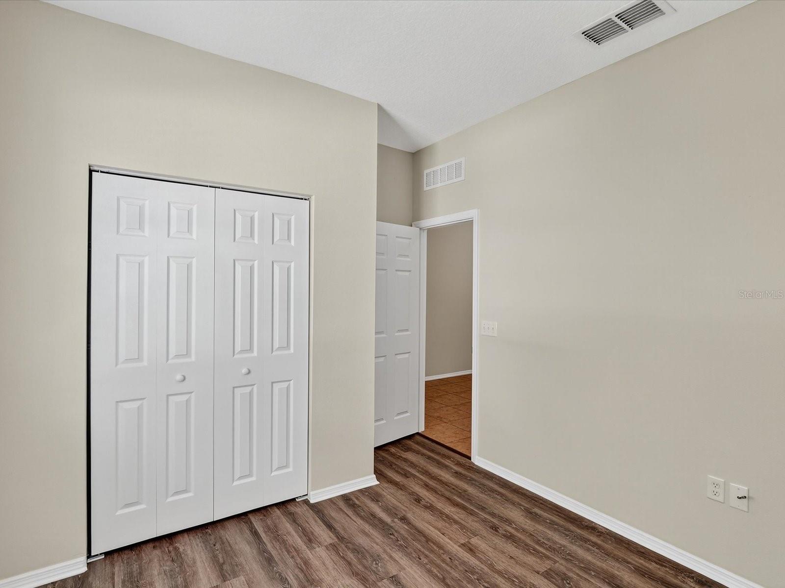 Image 5 of 30 For 535 Aeolian Drive