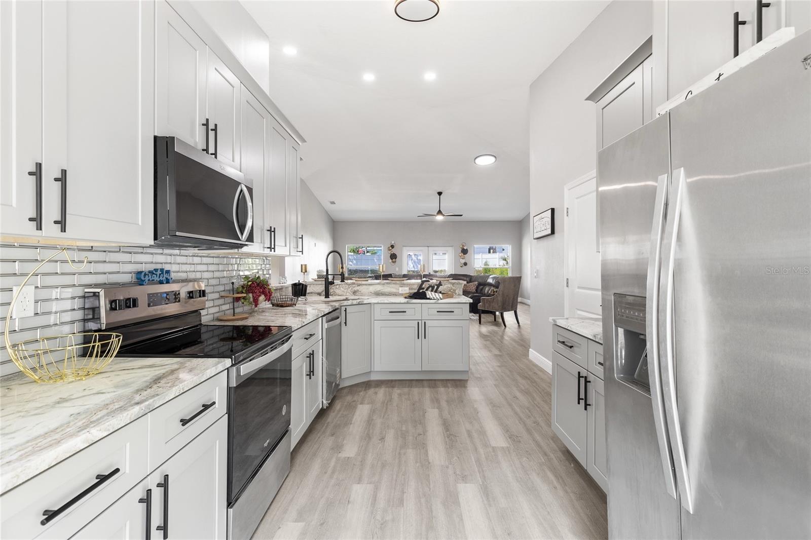 Image 12 of 48 For 1738 Palm Road