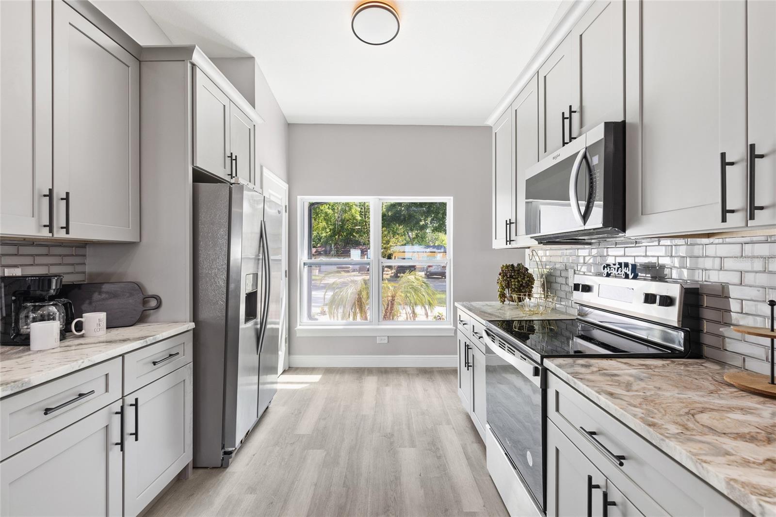 Image 15 of 48 For 1738 Palm Road