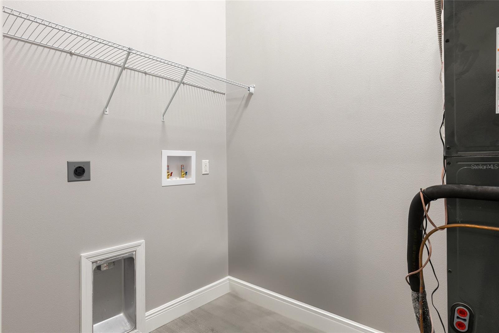 Image 28 of 48 For 1738 Palm Road