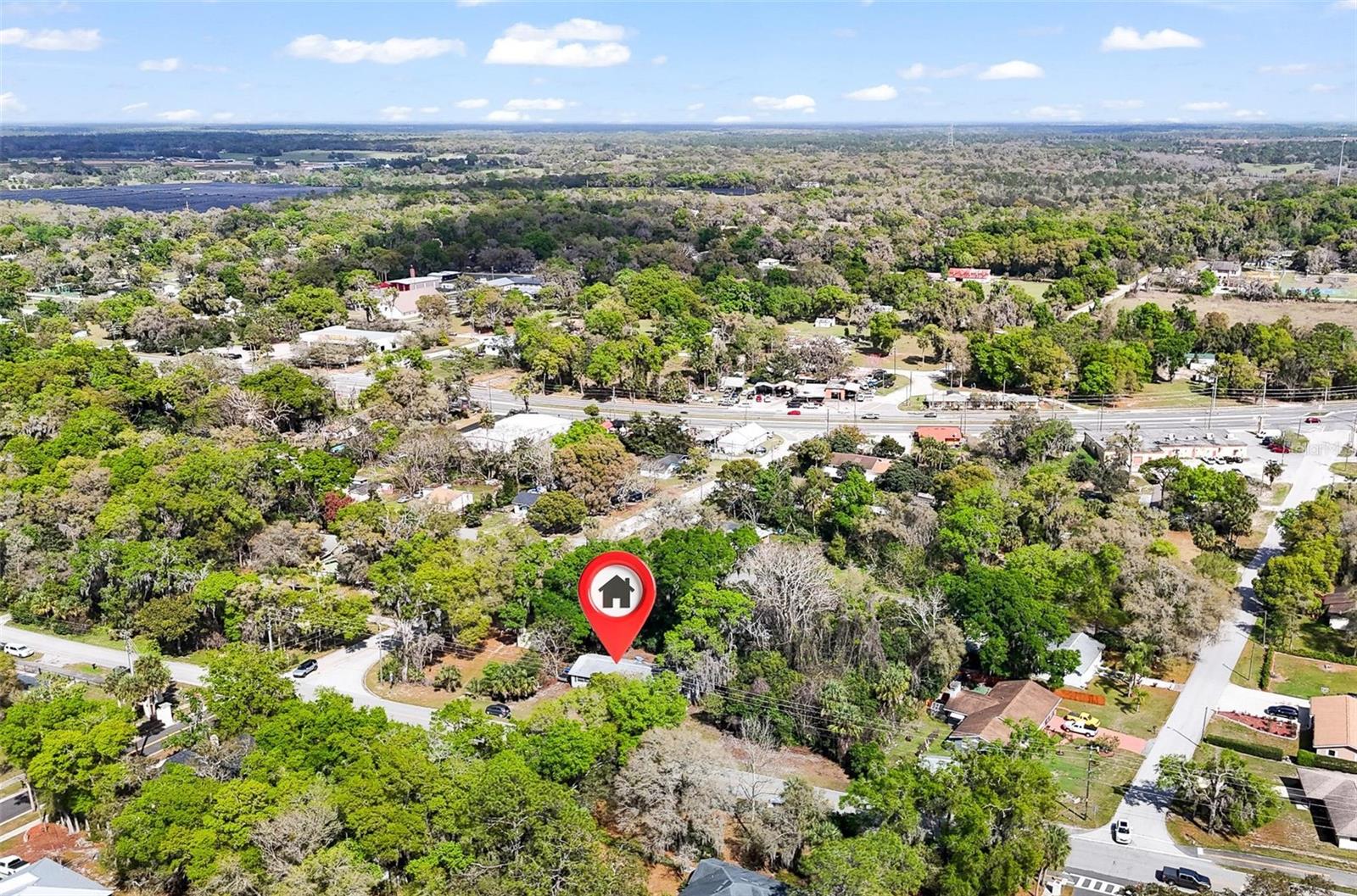 Listing photo id 24 for 4849 Grand Avenue