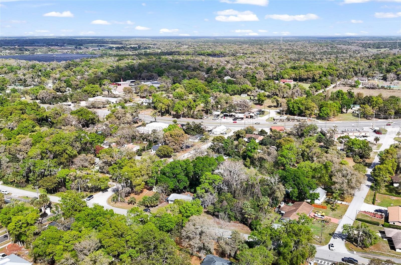 Listing photo id 25 for 4849 Grand Avenue