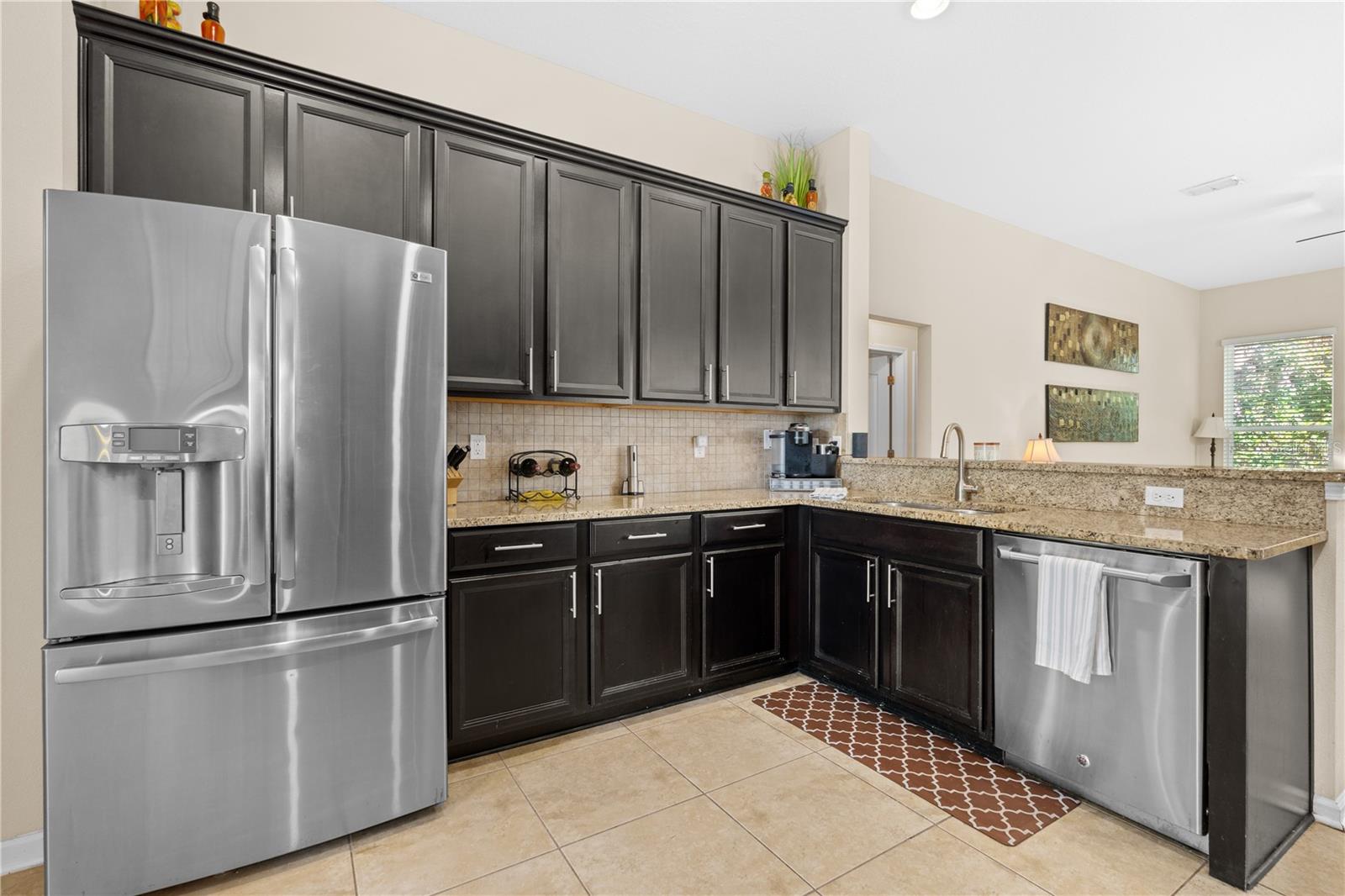 Image 11 of 52 For 727 Grape Ivy Lane