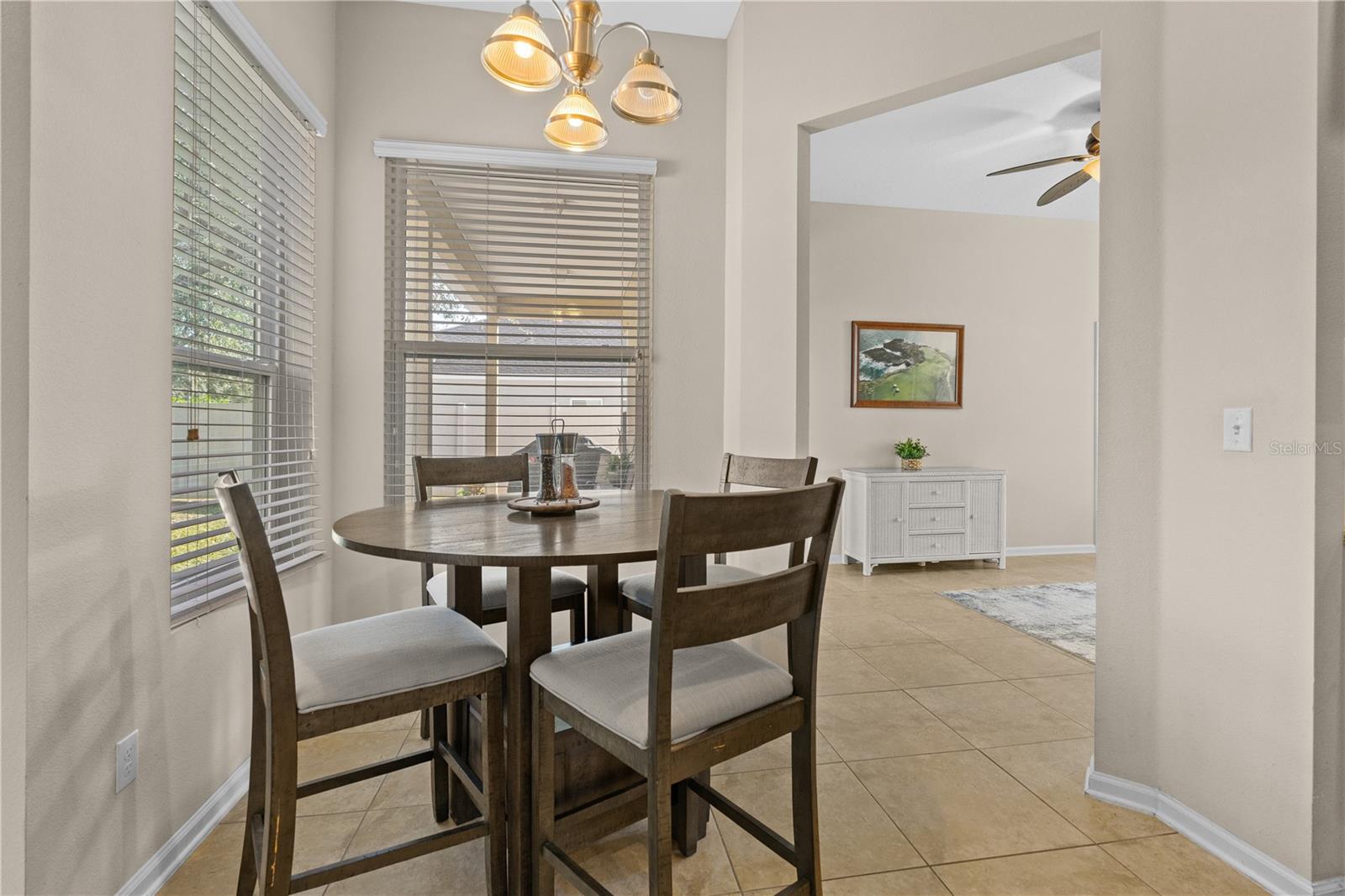 Image 13 of 52 For 727 Grape Ivy Lane