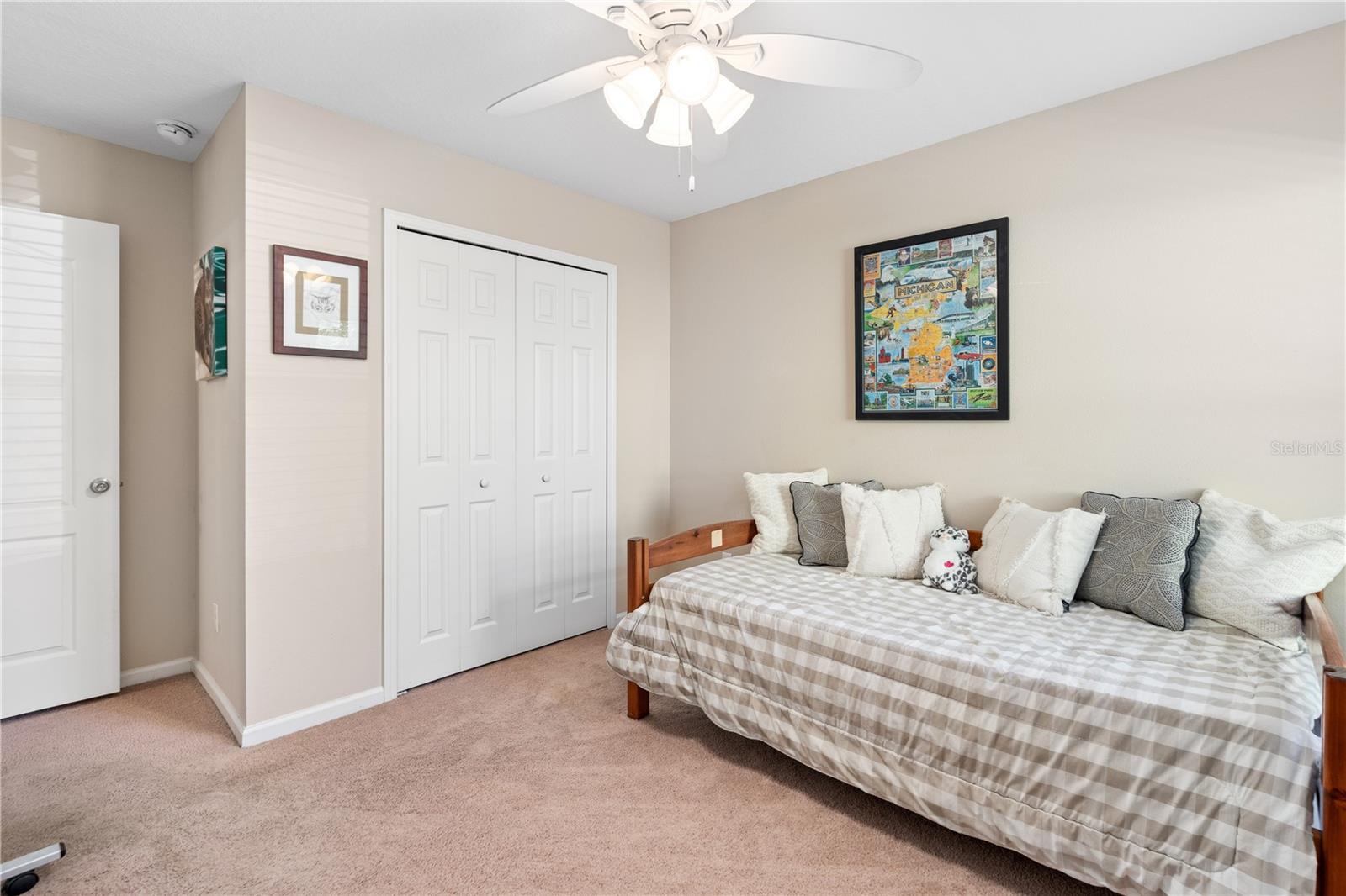 Image 29 of 52 For 727 Grape Ivy Lane