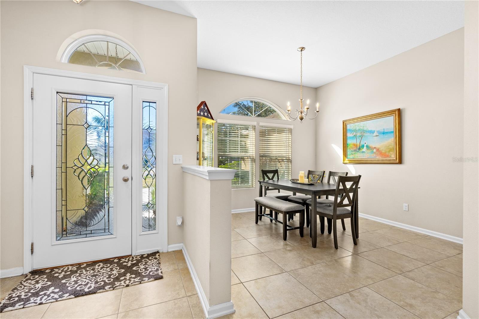 Image 6 of 52 For 727 Grape Ivy Lane