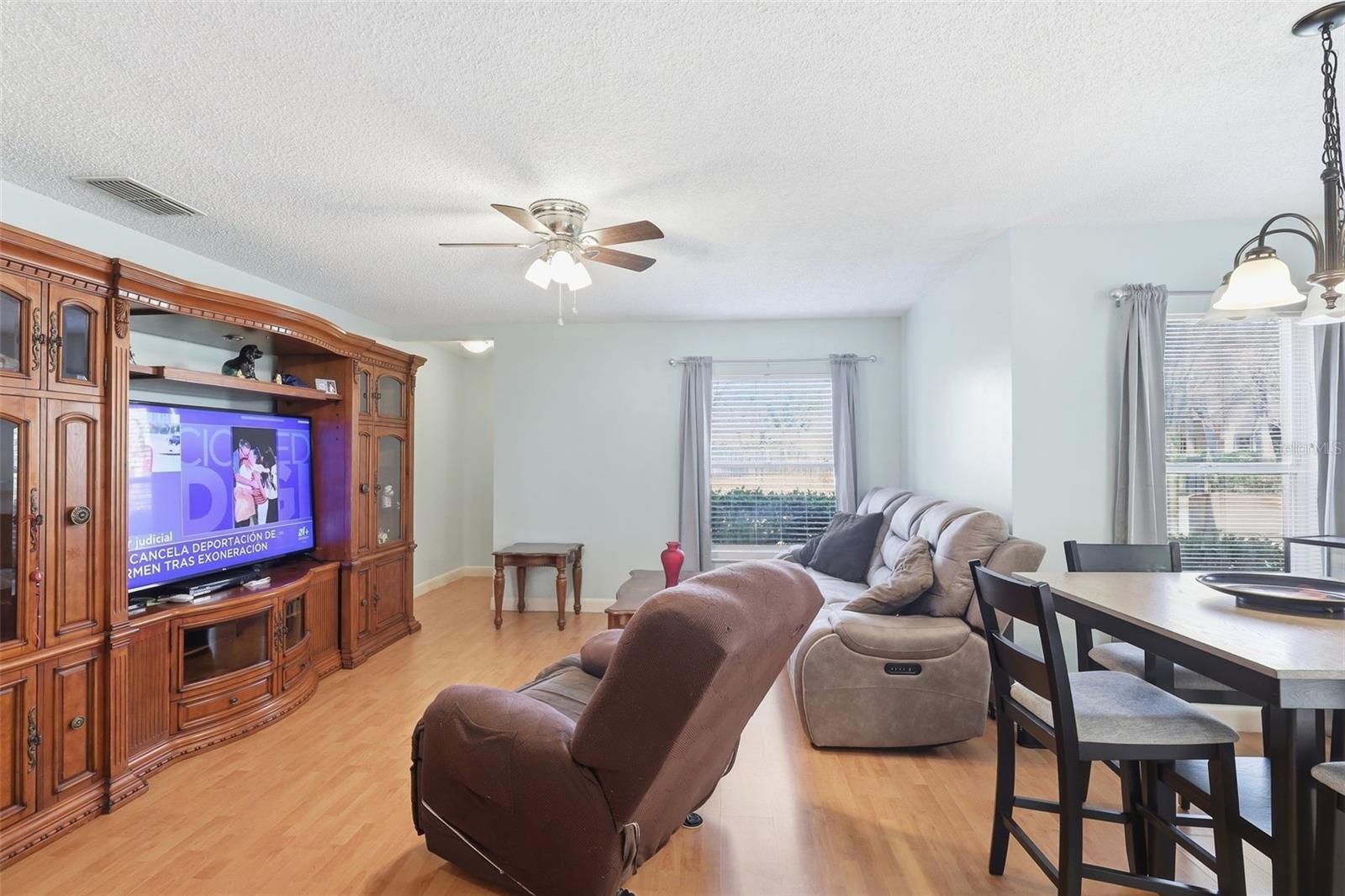 Image 17 of 37 For 5452 Michigan Street 5452-7