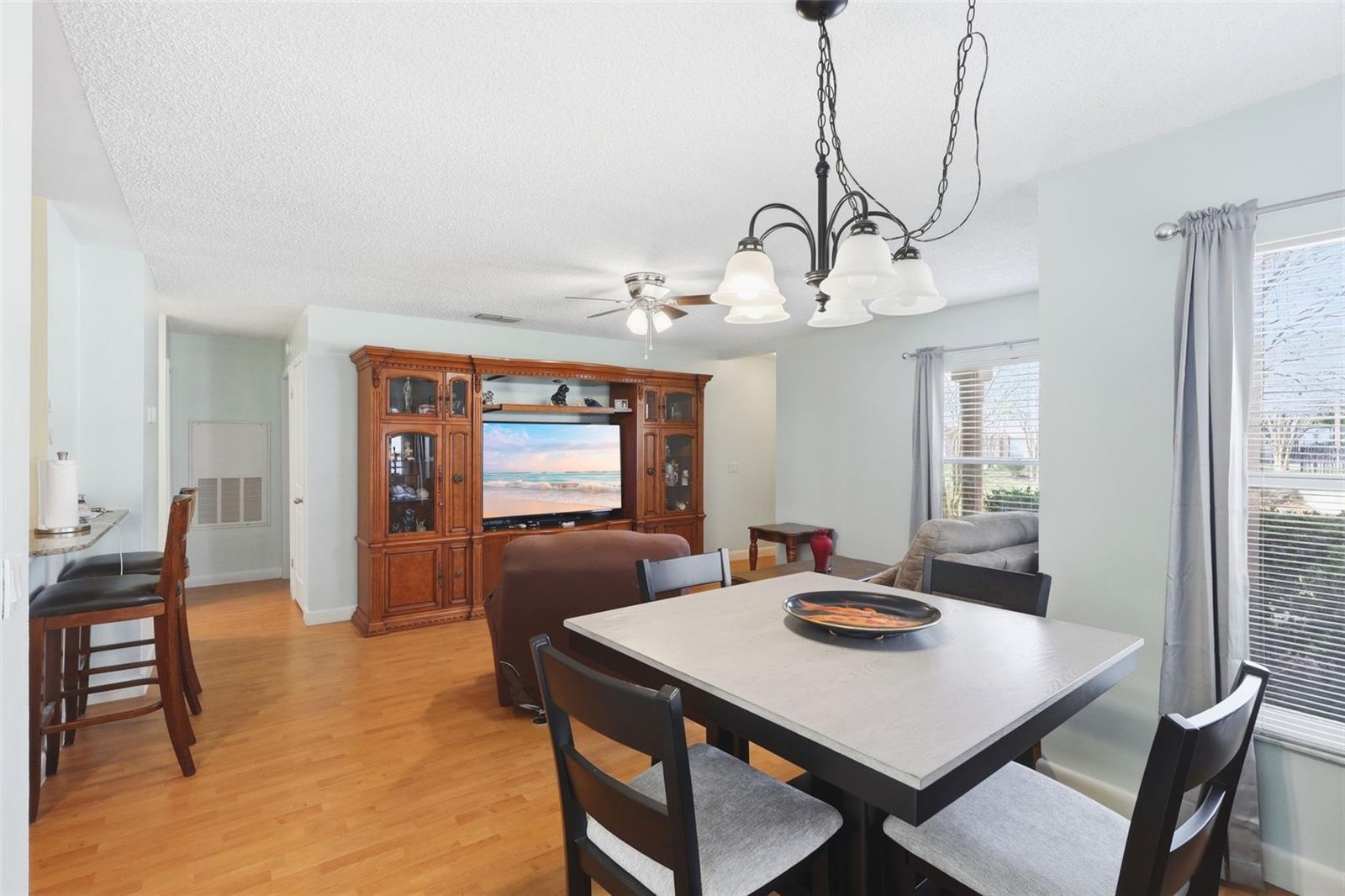 Image 20 of 37 For 5452 Michigan Street 5452-7