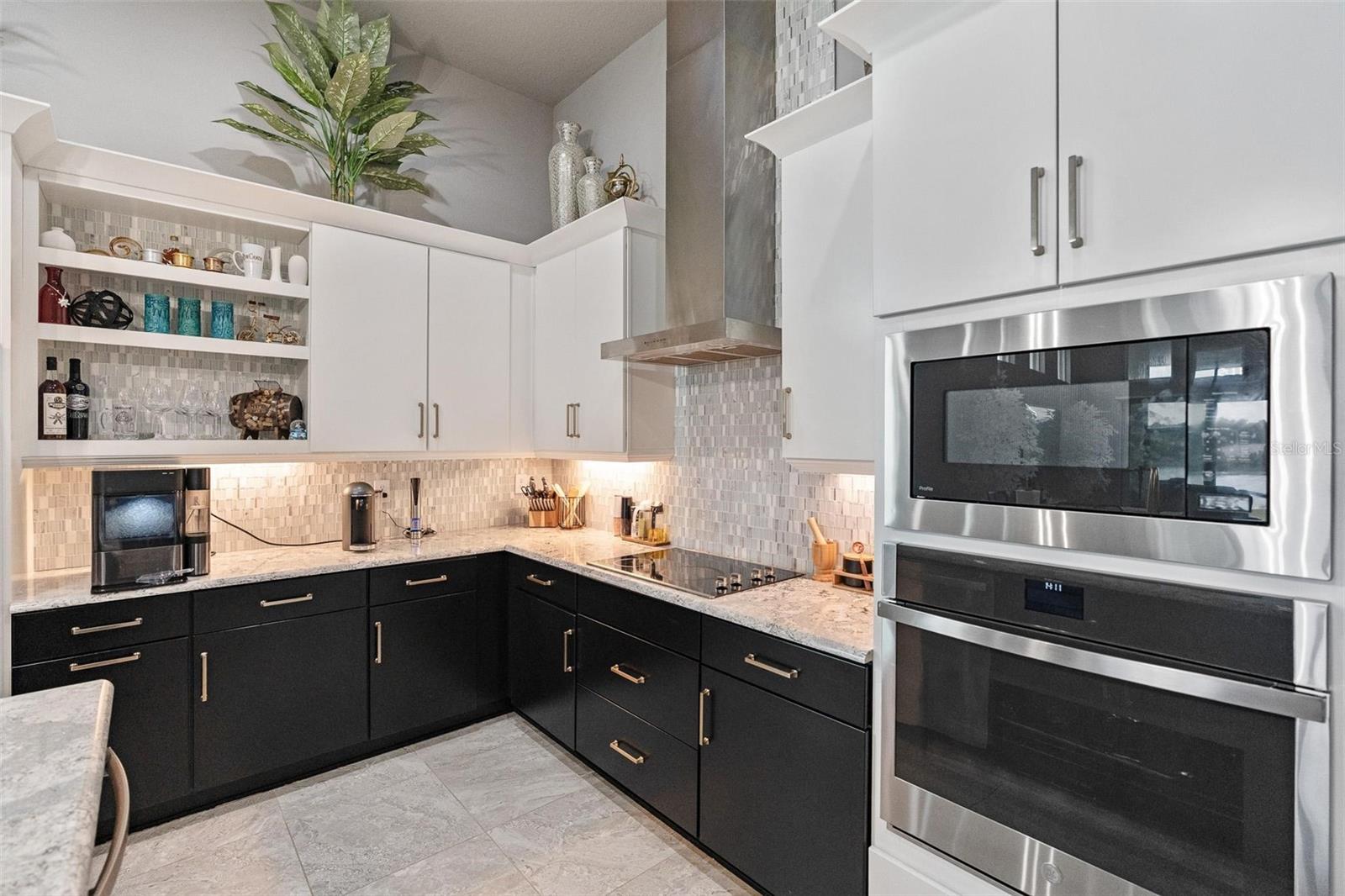 Image 10 of 43 For 141 Mosaic Boulevard