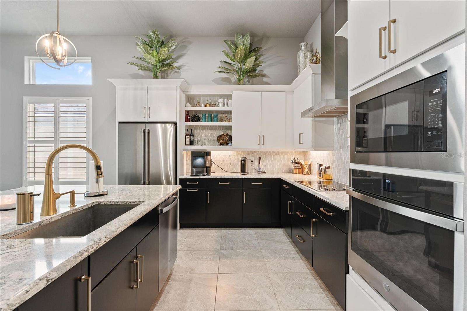 Image 8 of 43 For 141 Mosaic Boulevard