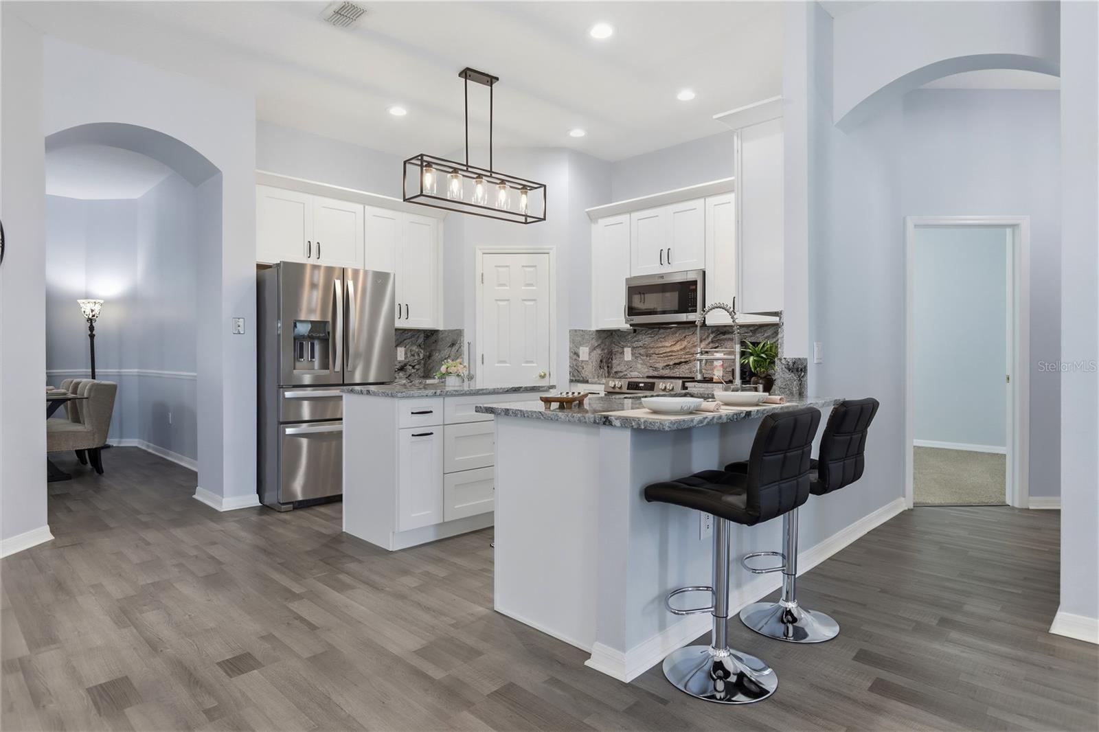 Image 9 of 34 For 486 Woodford Drive