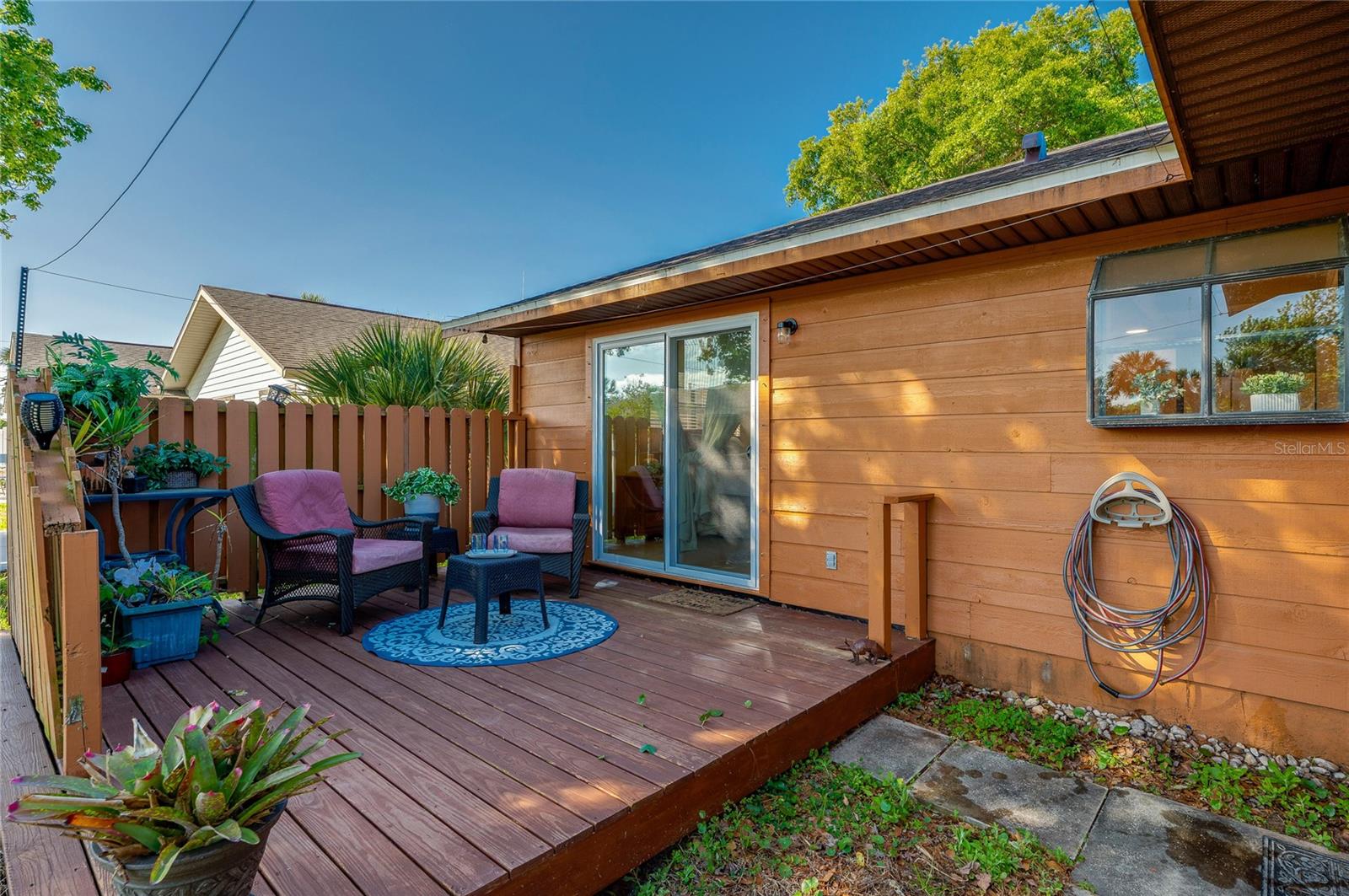 Image 10 of 76 For 609 Andrews Street