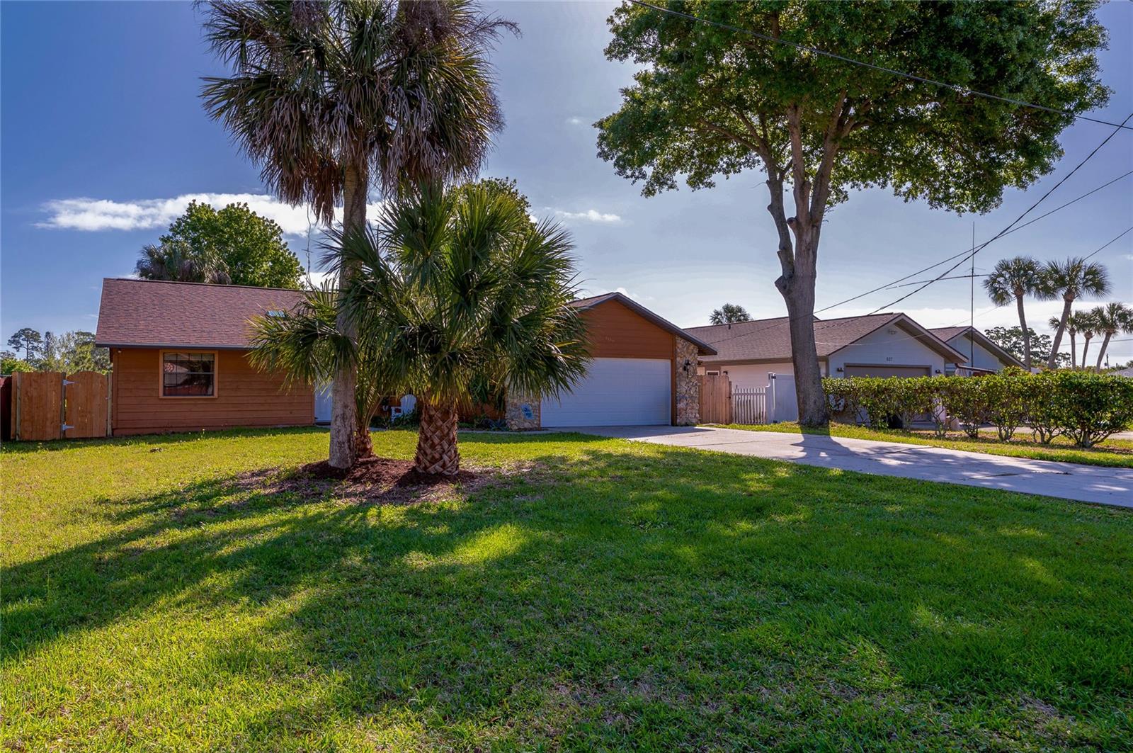 Image 3 of 76 For 609 Andrews Street