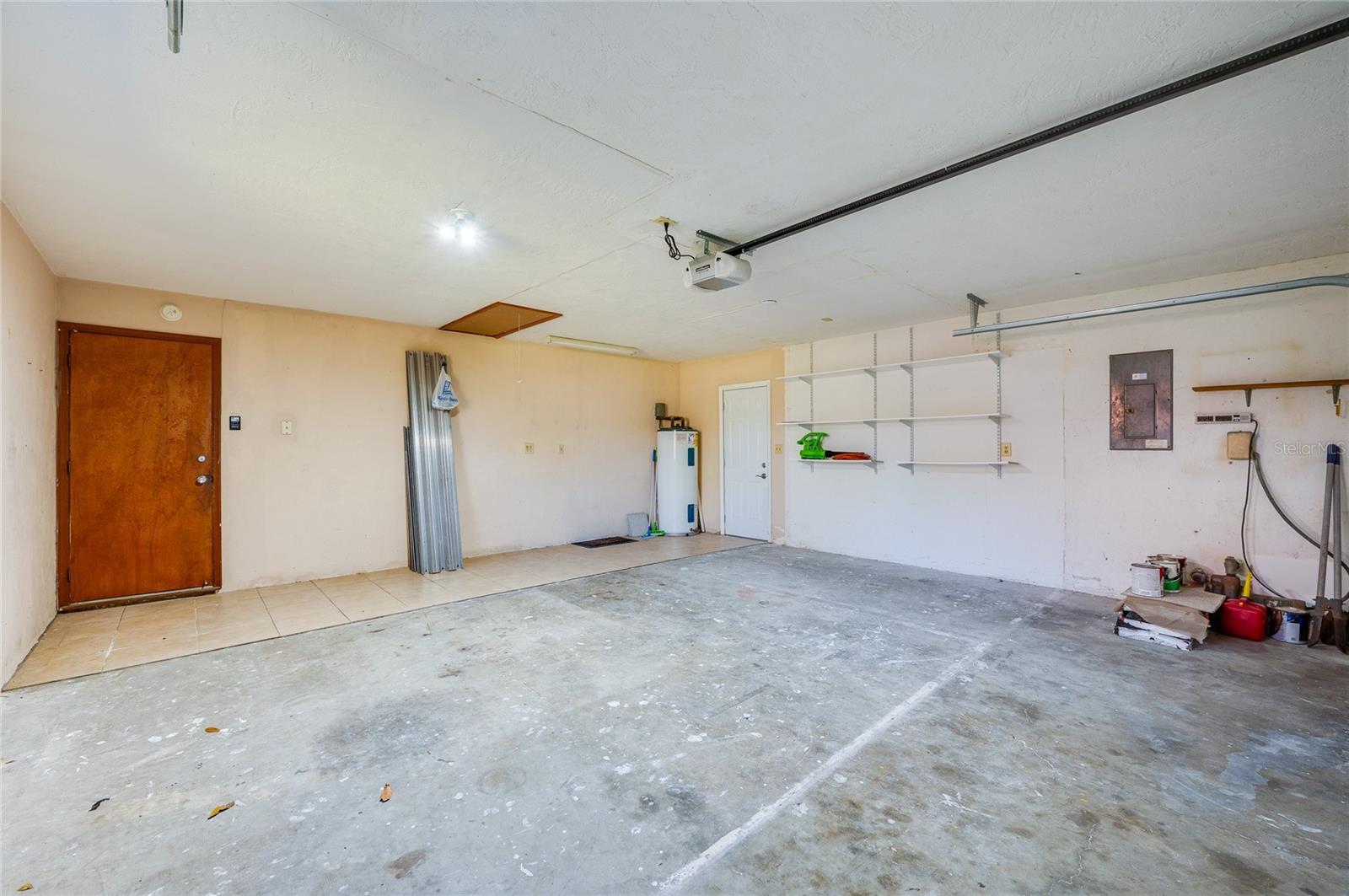 Image 43 of 76 For 609 Andrews Street