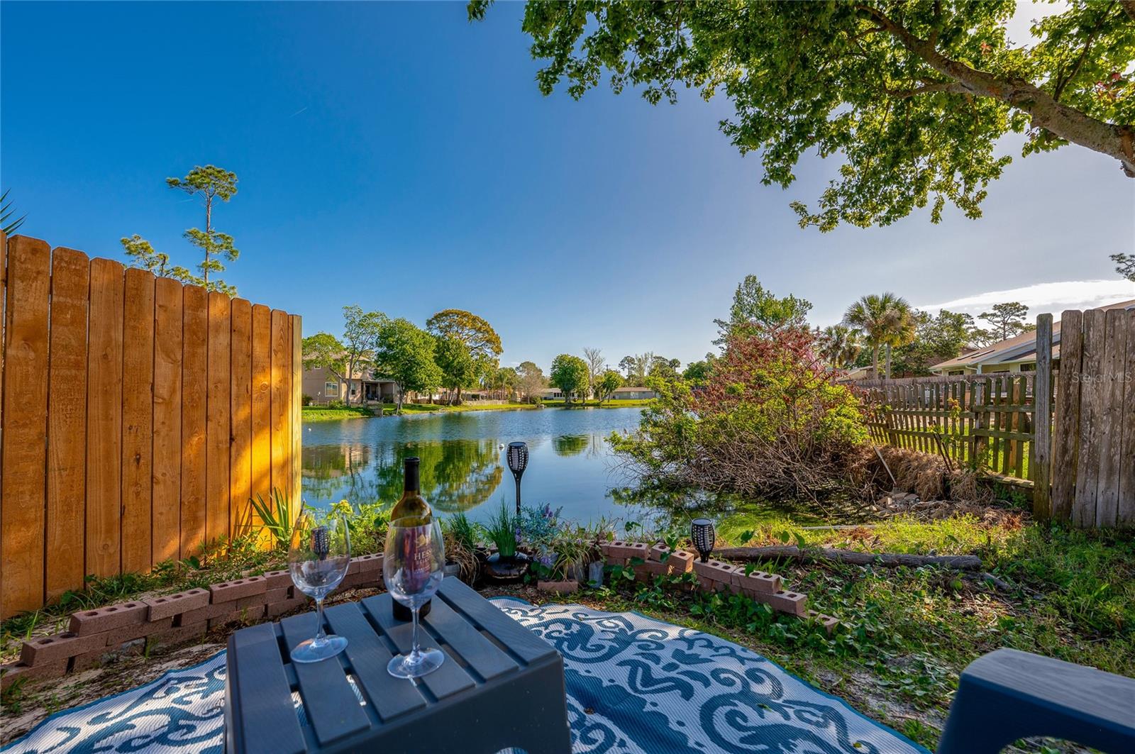 Image 7 of 76 For 609 Andrews Street