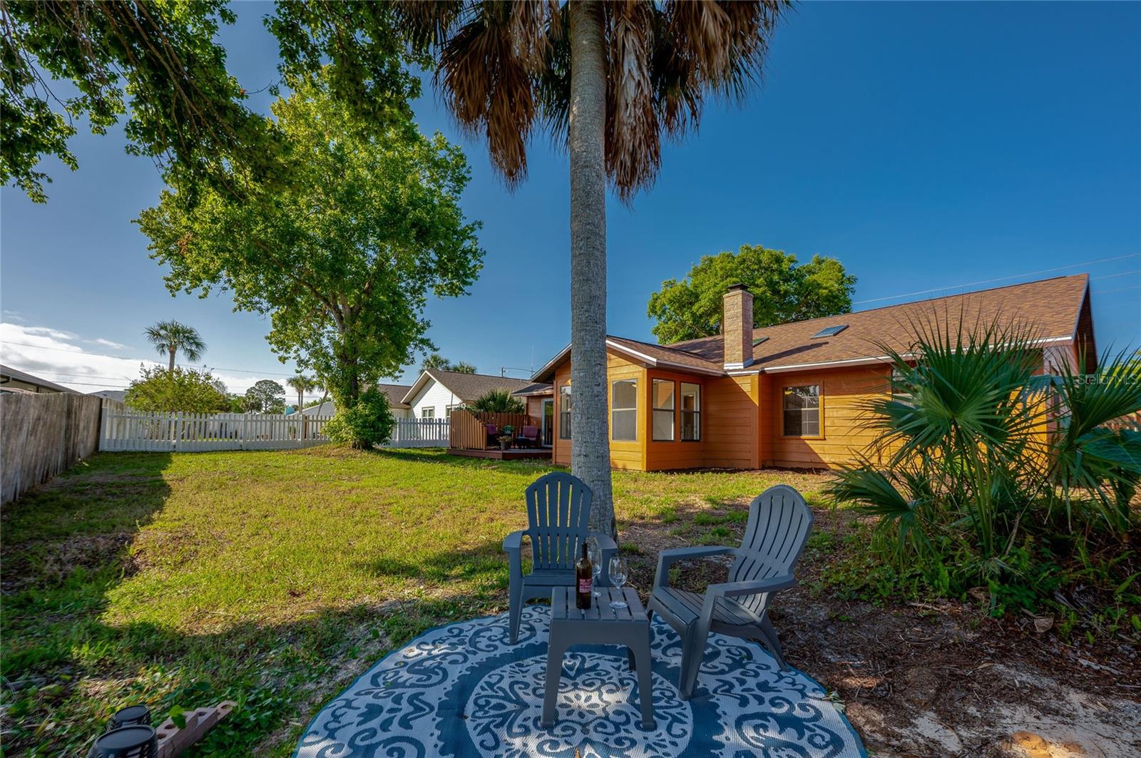 Image 8 of 76 For 609 Andrews Street