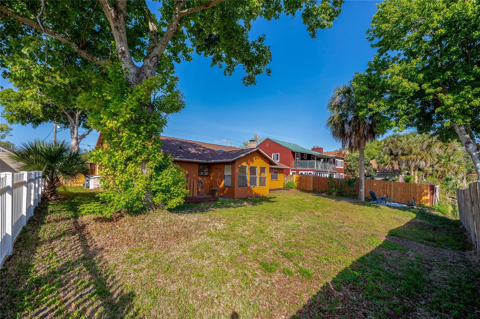 Image 9 of 76 For 609 Andrews Street