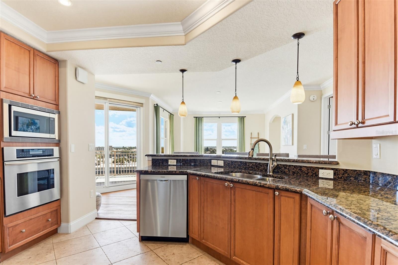 Image 15 of 69 For 2515 Atlantic Avenue 509