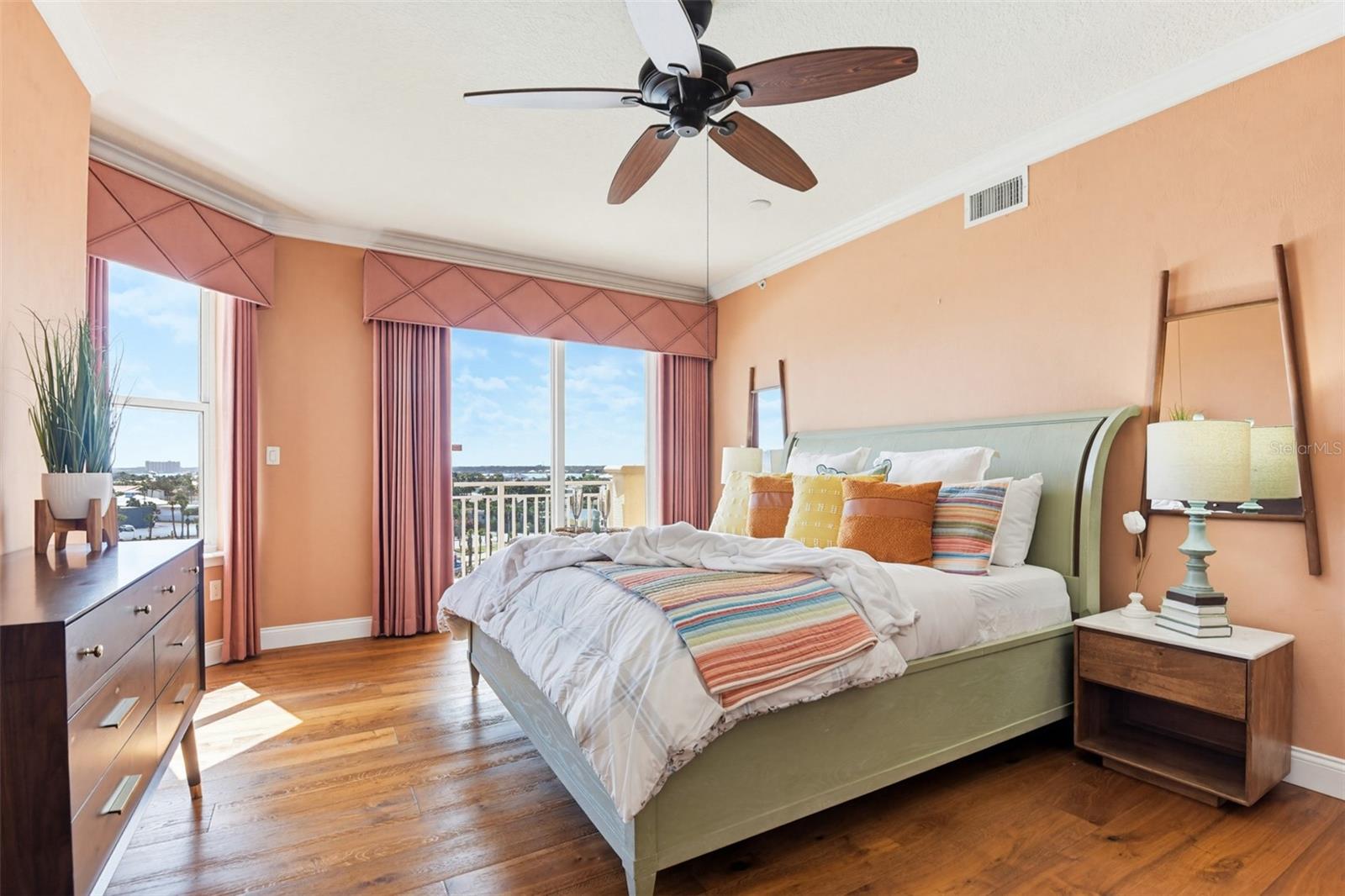 Image 23 of 69 For 2515 Atlantic Avenue 509