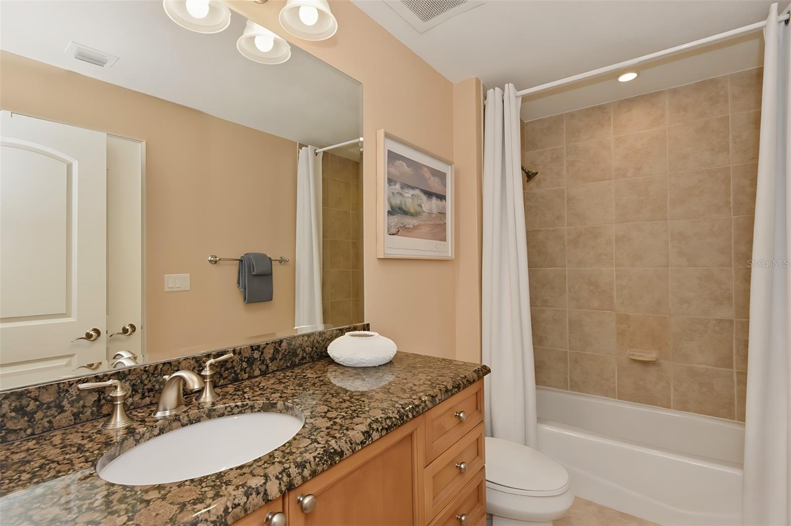 Image 42 of 69 For 2515 Atlantic Avenue 509