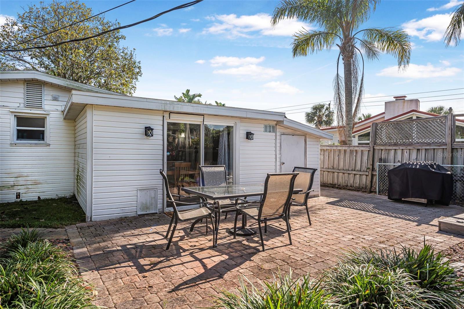 Image 22 of 38 For 82 Margaret Road