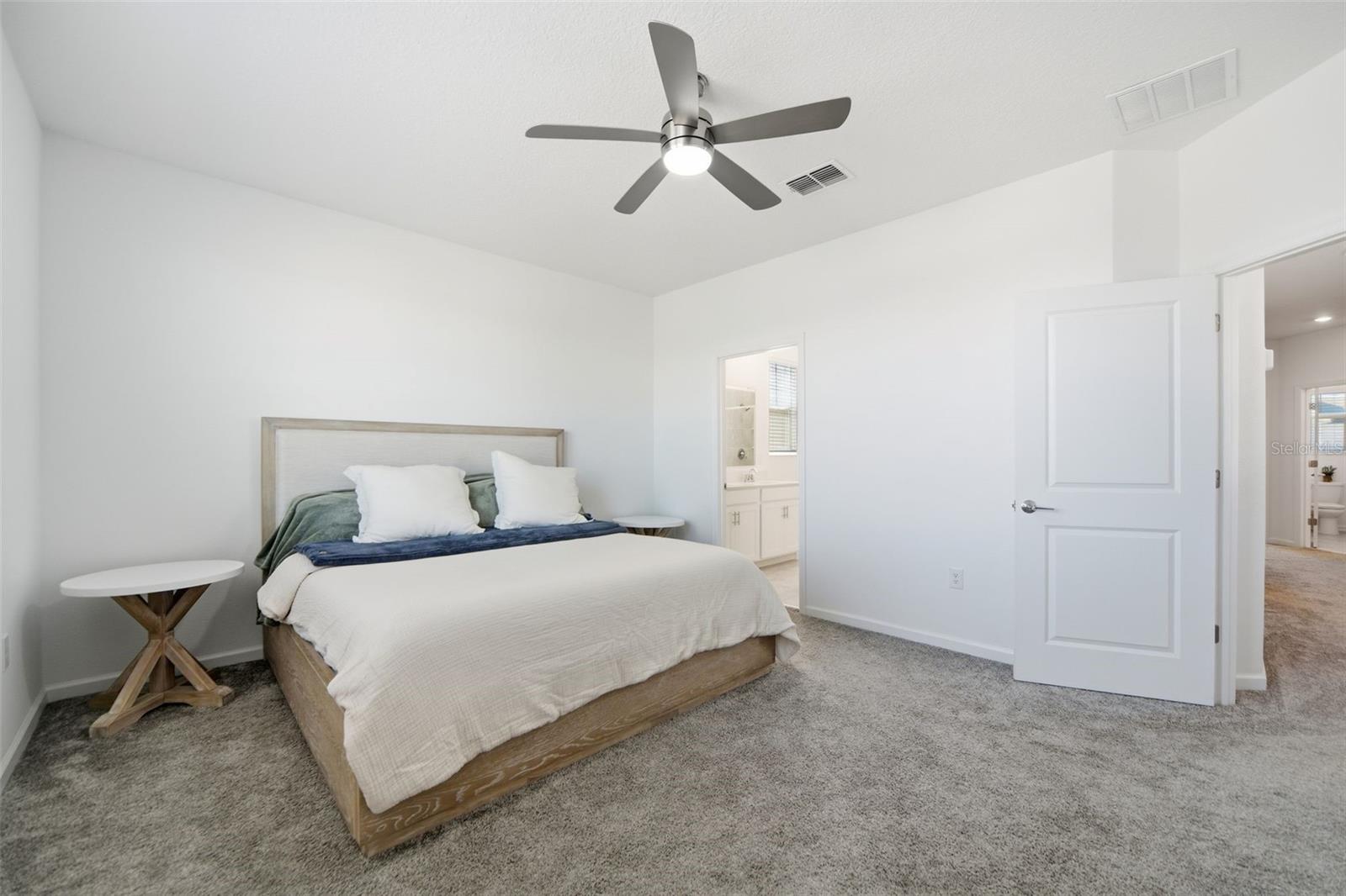 Image 16 of 30 For 6032 Blissful Street