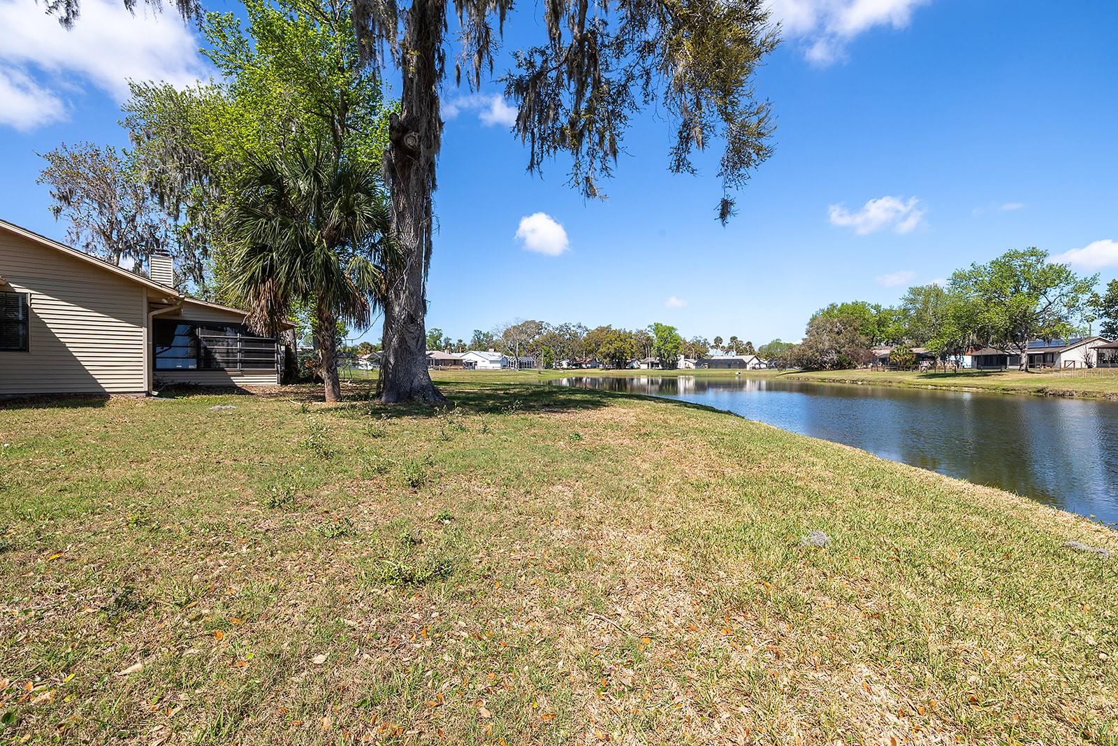 Image 35 of 39 For 627 Ipswich Lane