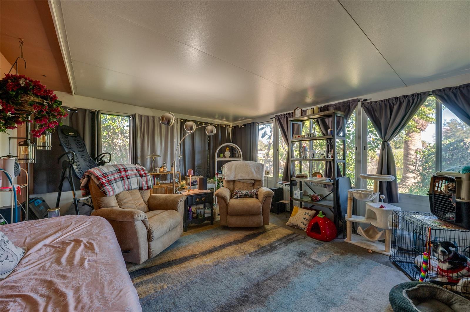 Image 18 of 28 For 1325 Beacon Drive