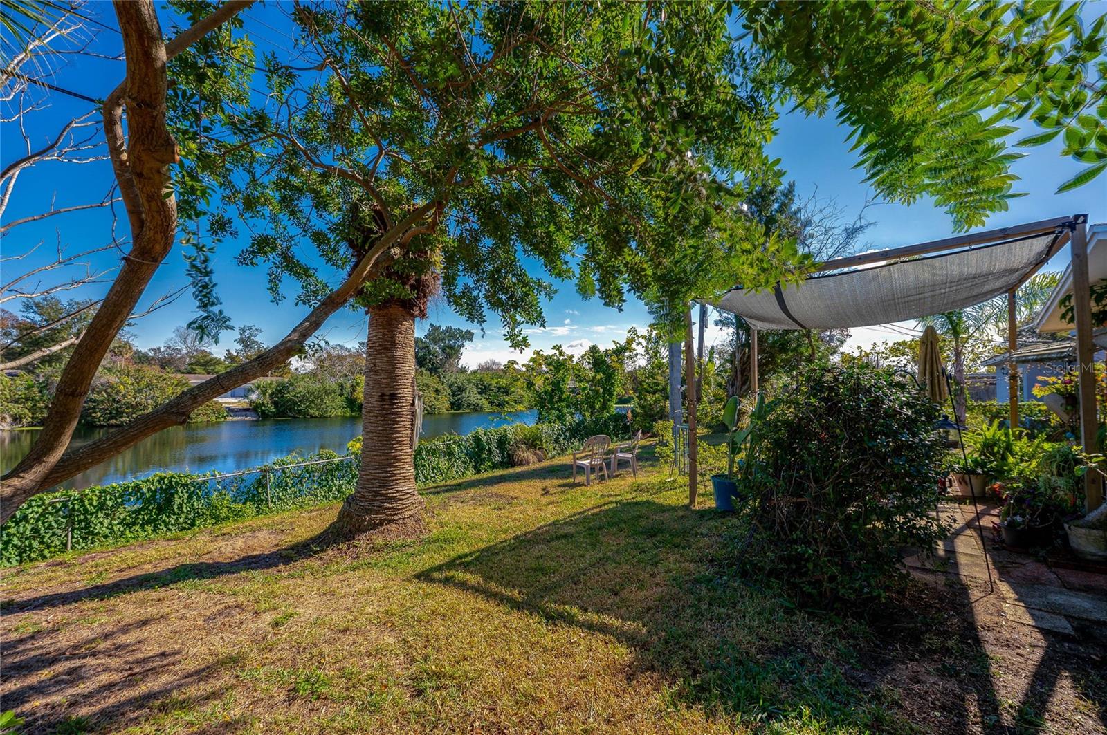 Image 23 of 28 For 1325 Beacon Drive