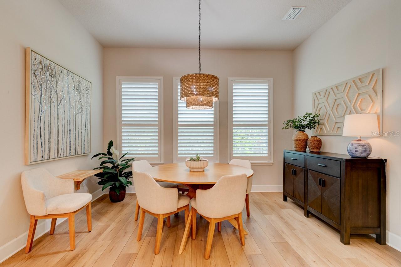 Image 14 of 38 For 436 Nottinghill Street