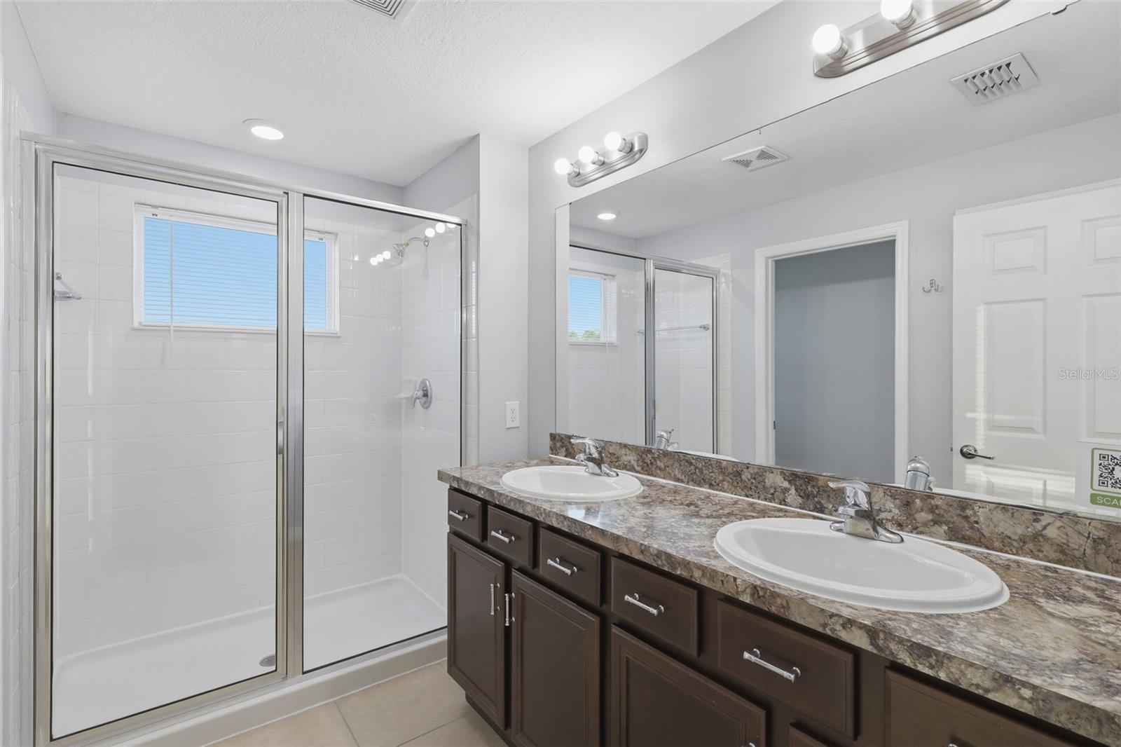 Image 27 of 47 For 3400 Beau Road