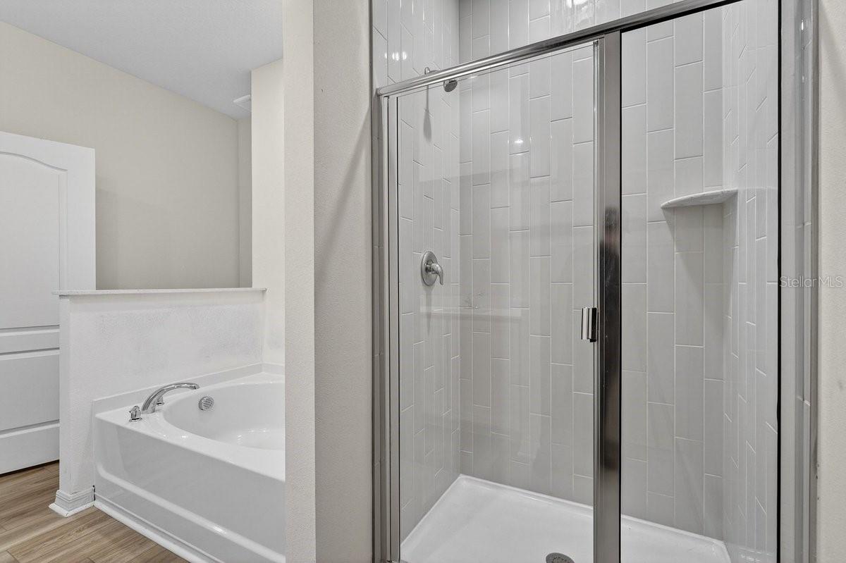 Image 27 of 39 For 2921 Garret Street